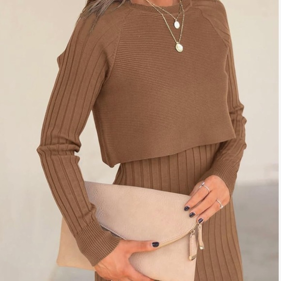Ugerlov Dresses & Skirts - Women’s 2-Piece Sweater Dress Set